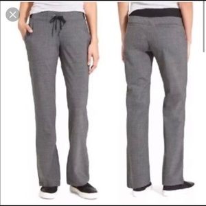 Women's Athleta Wool Midtown Trouser Pants sz 4 C1
